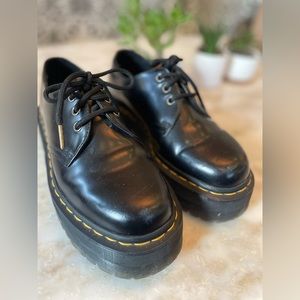 1461 smooth leather platform doc martens